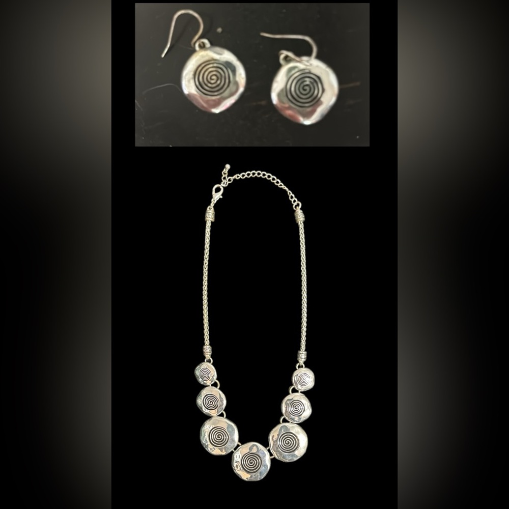Premier Eclectic Silver Necklace & Earrings